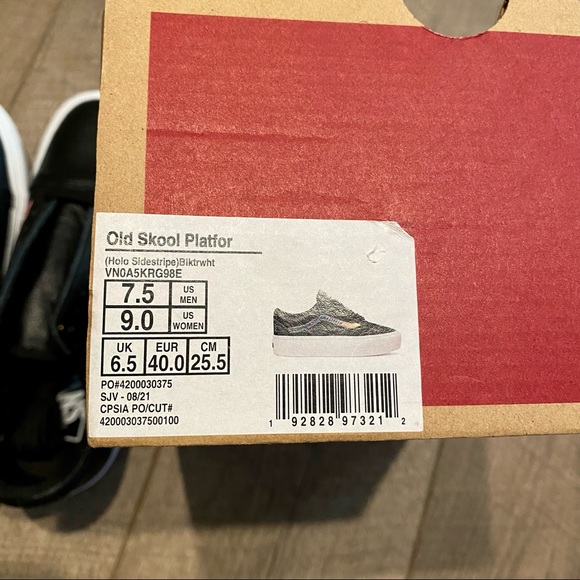 Vans Holo Sidestripe Old Skool Platform Shoes - Black True White - 9 Women’s - Picture 11 of 12